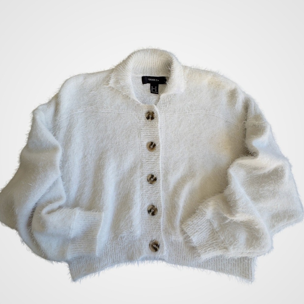 Forever 21 Eyelash Knit Cardigan White Fuzzy Button Front Snowcore 0X